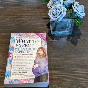 Paperback - What to Expect When You're Expecting